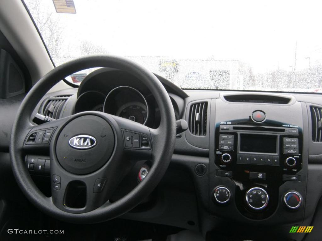 2010 Kia Forte Koup EX Black Dashboard Photo #46119032