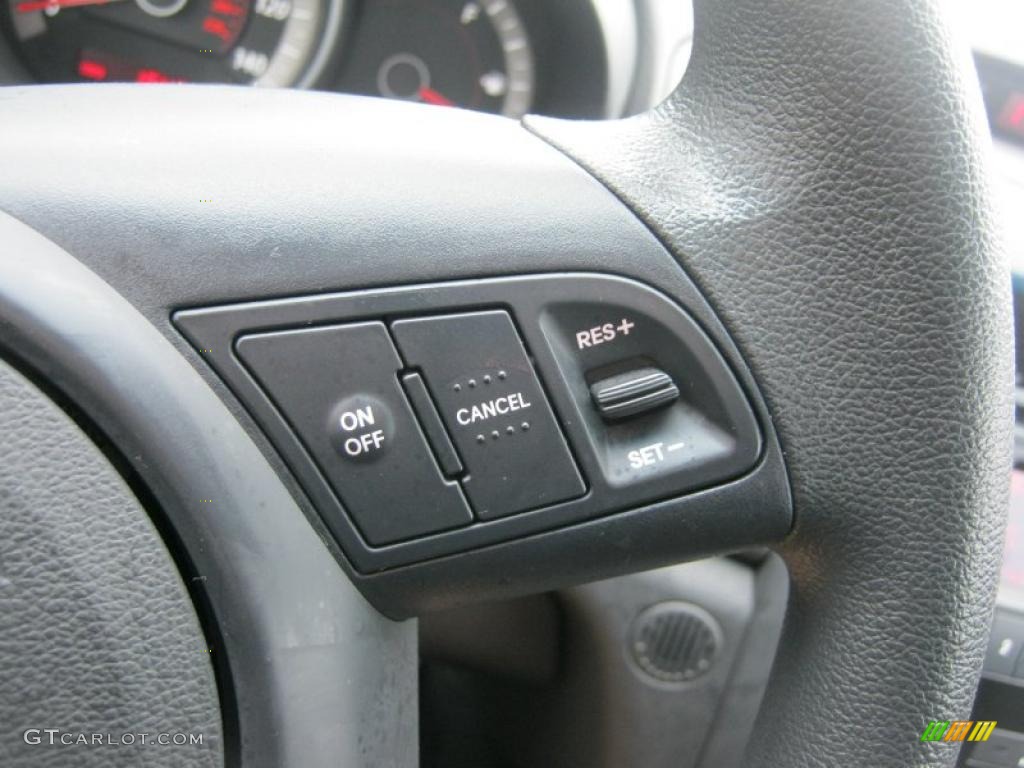 2010 Kia Forte Koup EX Controls Photo #46119074