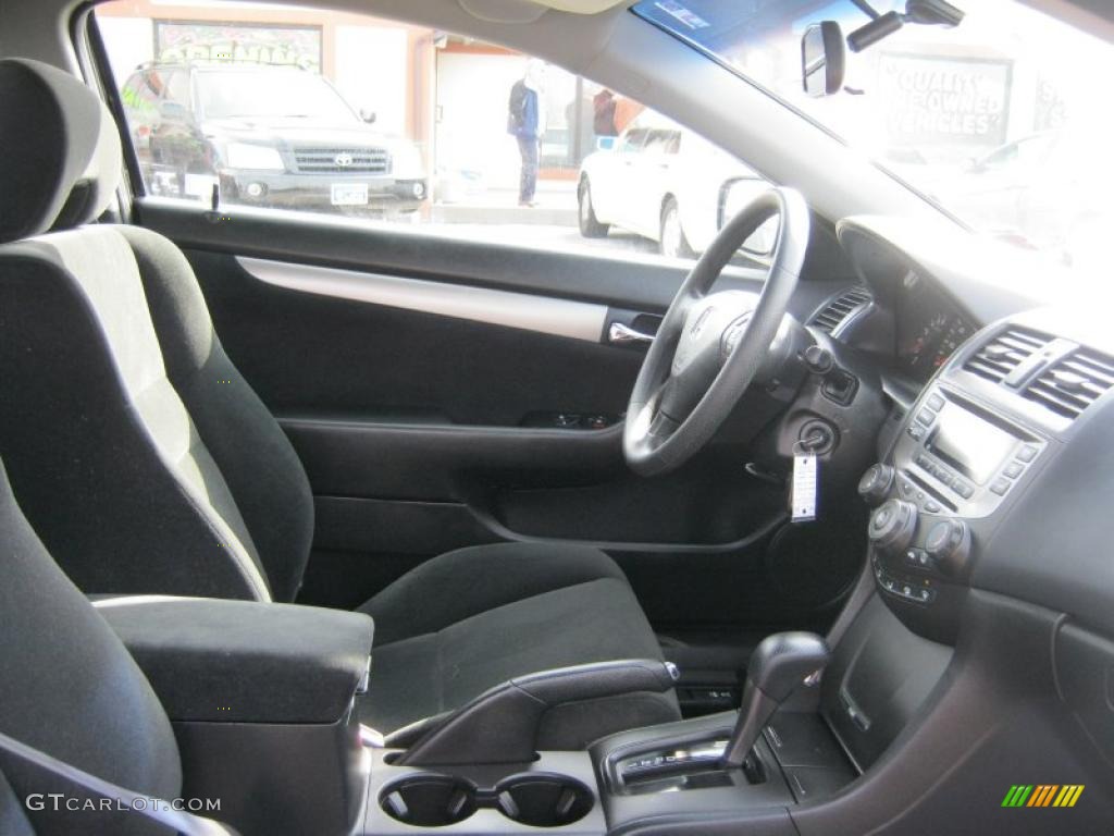 2007 Accord LX Coupe - Nighthawk Black Pearl / Gray photo #7
