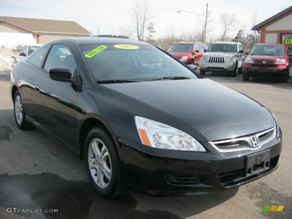 2007 Accord LX Coupe - Nighthawk Black Pearl / Gray photo #17
