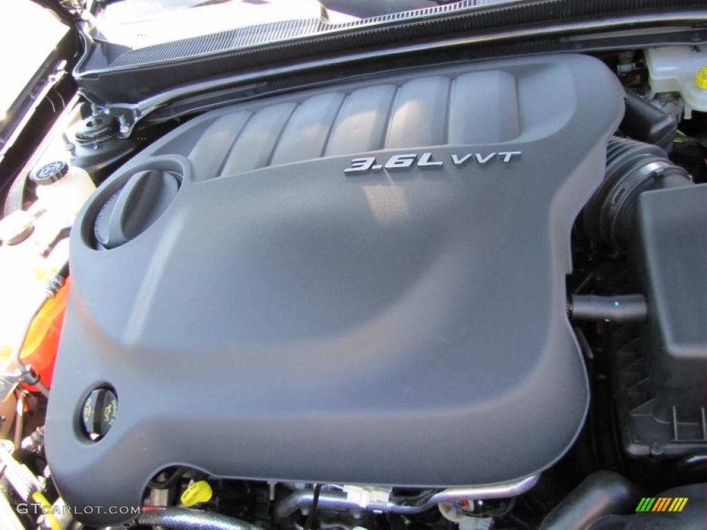 2011 Chrysler 200 Limited 3.6 Liter DOHC 24-Valve VVT Pentastar V6 Engine Photo #46121178