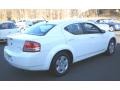 White Gold - Avenger SXT Photo No. 3
