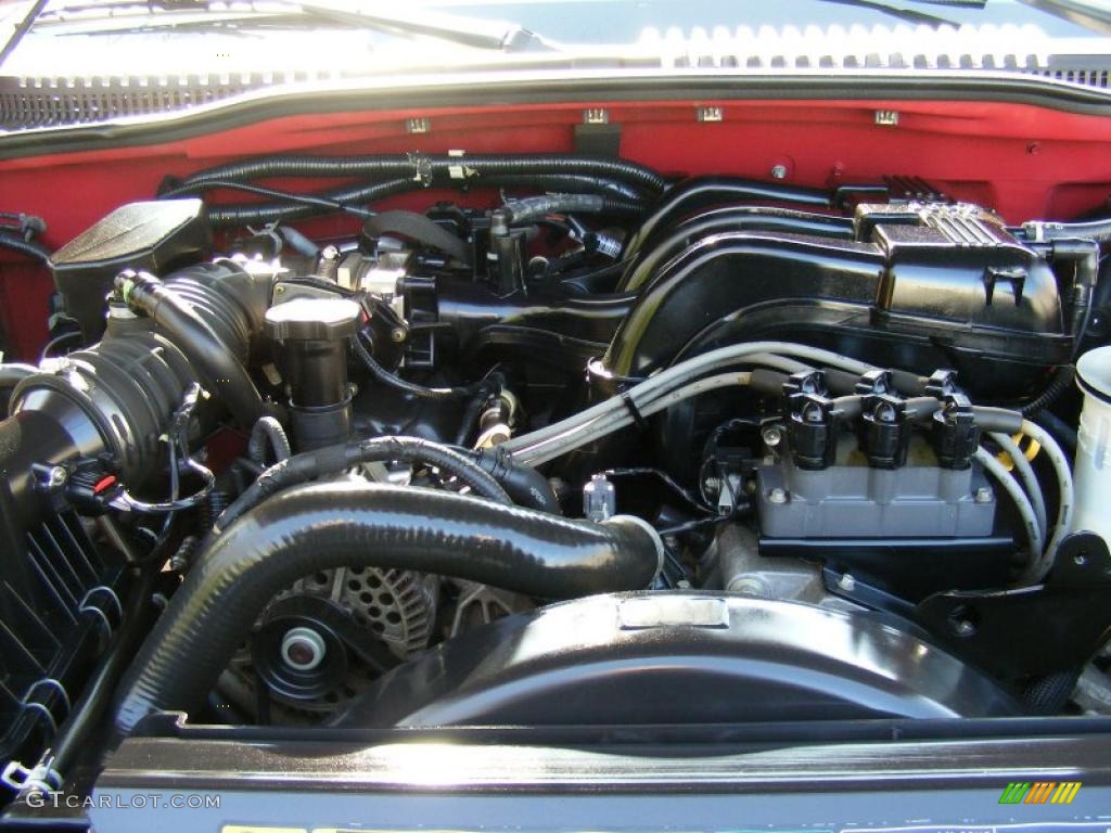 2005 Ford Explorer XLT 4x4 4.0 Liter SOHC 12-Valve V6 Engine Photo #46123635