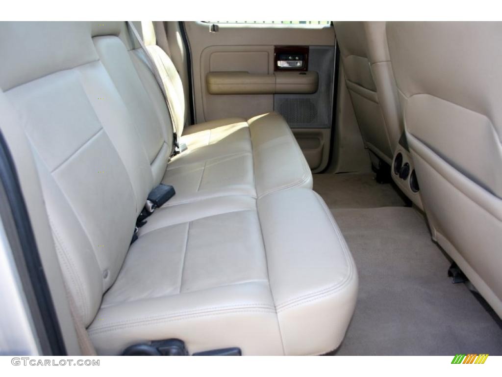 2006 F150 Lariat SuperCrew 4x4 - Smokestone Metallic / Tan photo #54