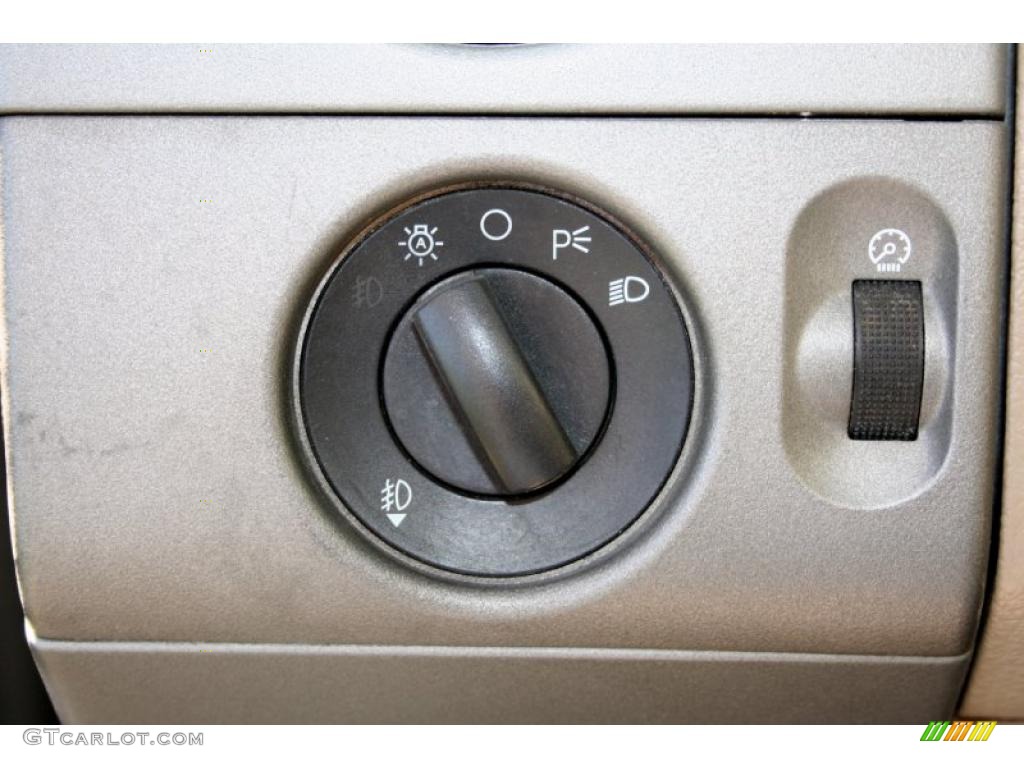 2006 F150 Lariat SuperCrew 4x4 - Smokestone Metallic / Tan photo #80