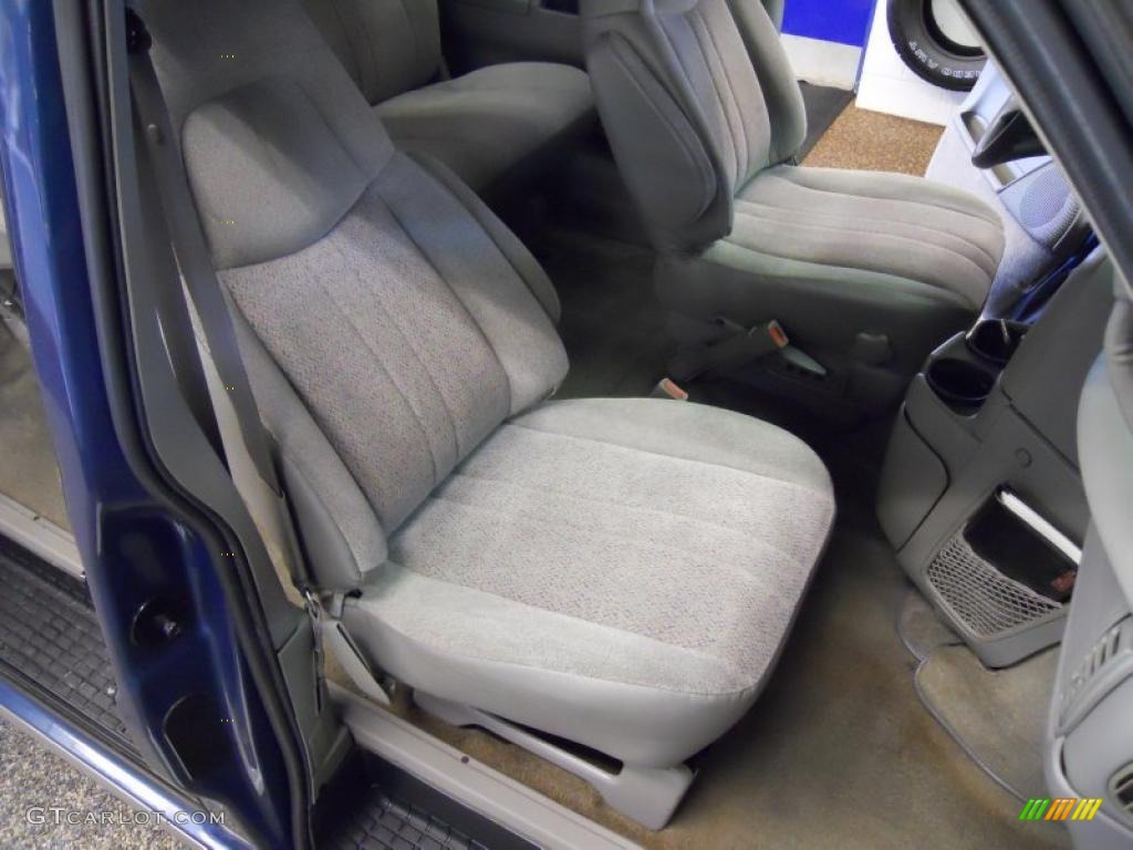 2001 Safari SLE AWD - Cadet Blue Metallic / Pewter photo #16