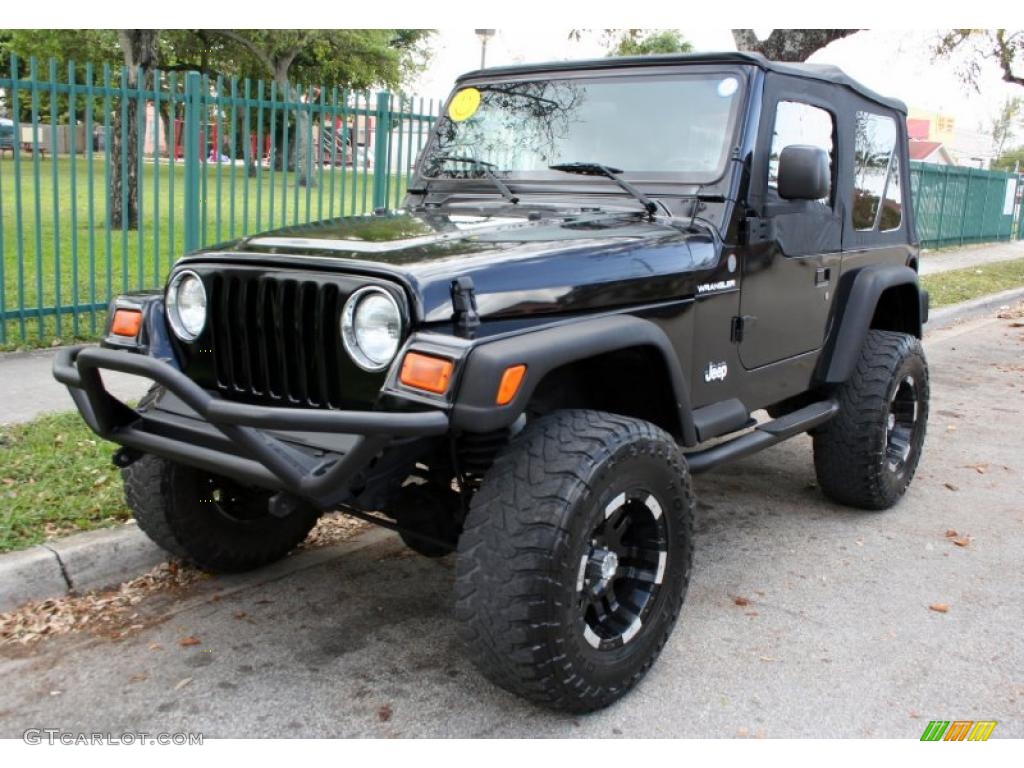 2004 Wrangler X 4x4 - Black / Khaki photo #1