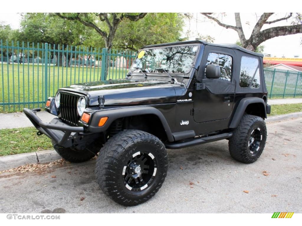 2004 Wrangler X 4x4 - Black / Khaki photo #2
