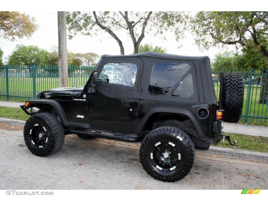 2004 Wrangler X 4x4 - Black / Khaki photo #5