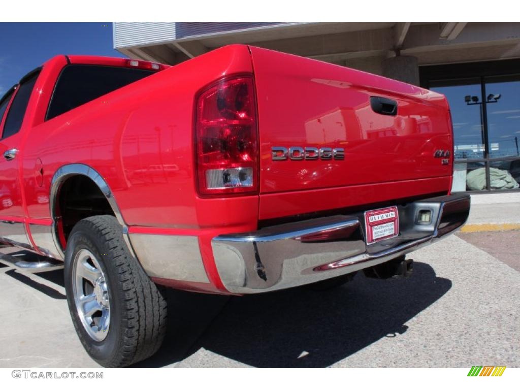 2003 Ram 1500 SLT Quad Cab 4x4 - Flame Red / Dark Slate Gray photo #18