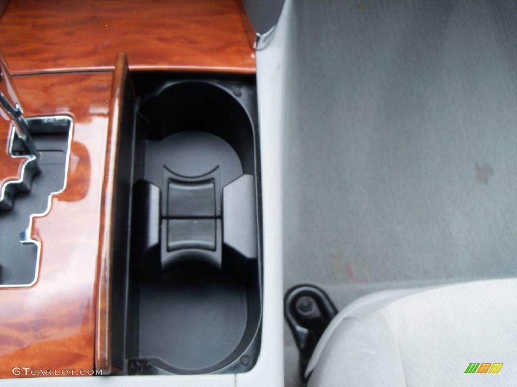 2009 Camry XLE - Magnetic Gray Metallic / Ash photo #25