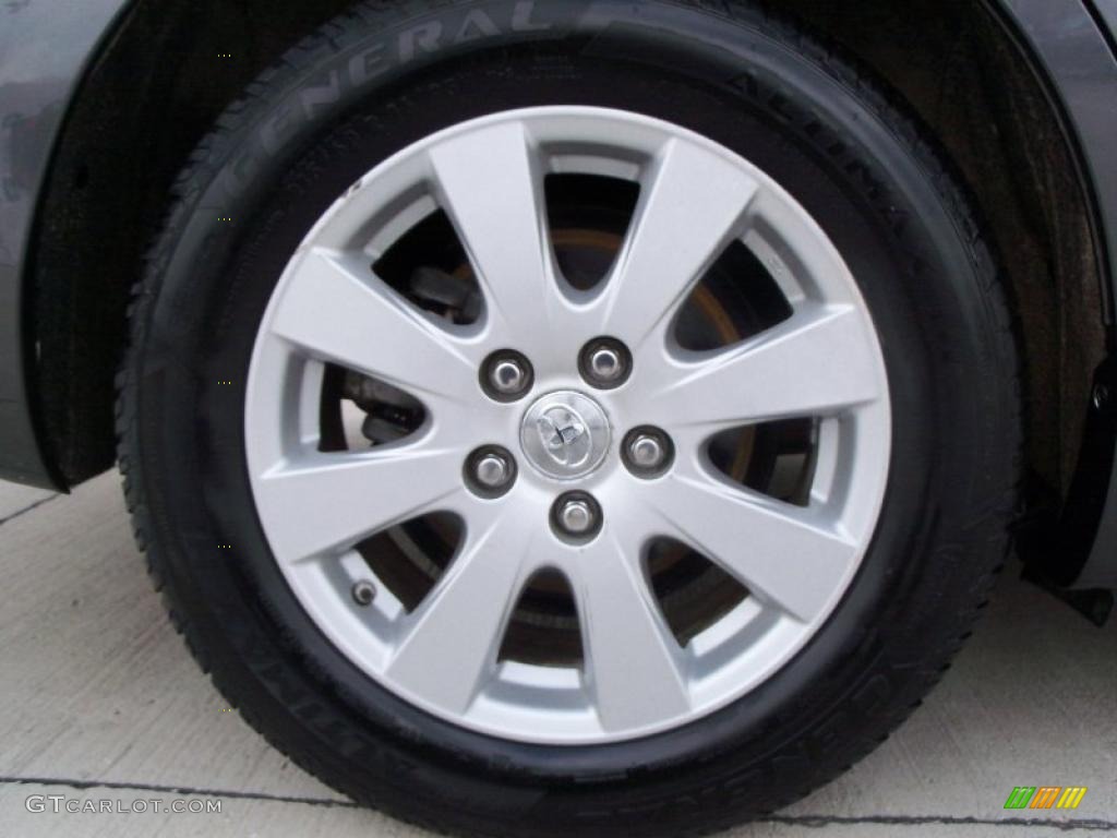 2009 Camry XLE - Magnetic Gray Metallic / Ash photo #32