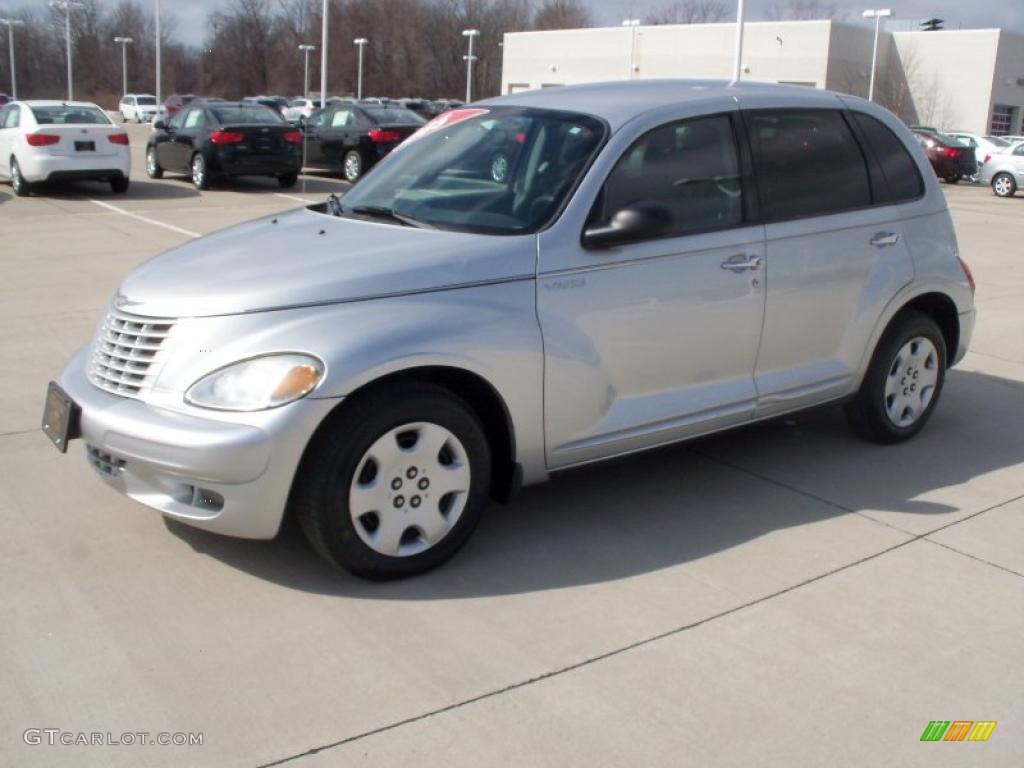 2004 PT Cruiser  - Bright Silver Metallic / Dark Slate Gray photo #3