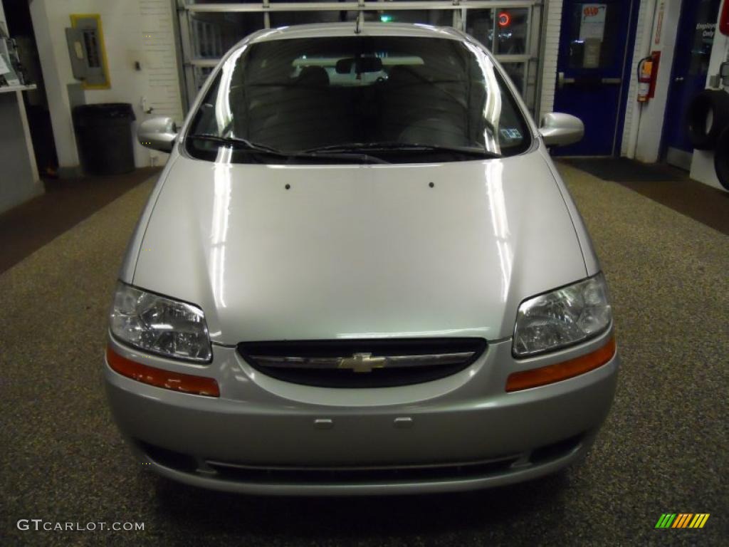 2004 Aveo LS Hatchback - Galaxy Silver Metallic / Gray photo #1