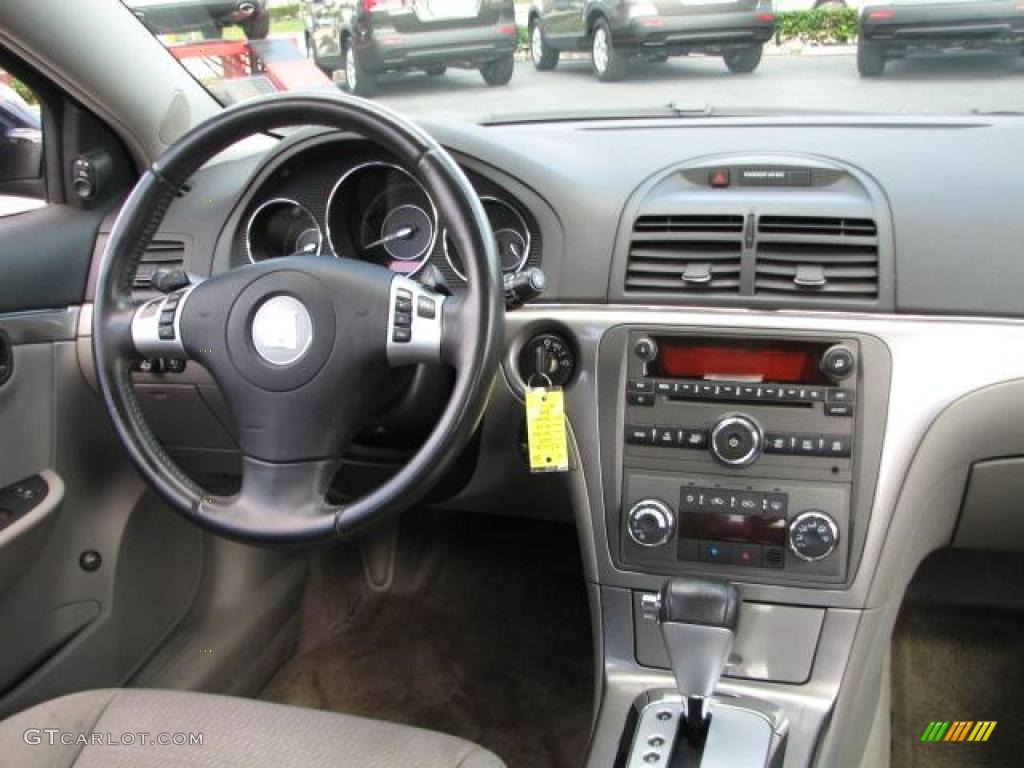 2009 Saturn Aura XR V6 Gray Dashboard Photo #46129114