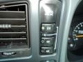 Dark Charcoal Controls Photo for 2005 Chevrolet Silverado 2500HD #46129462