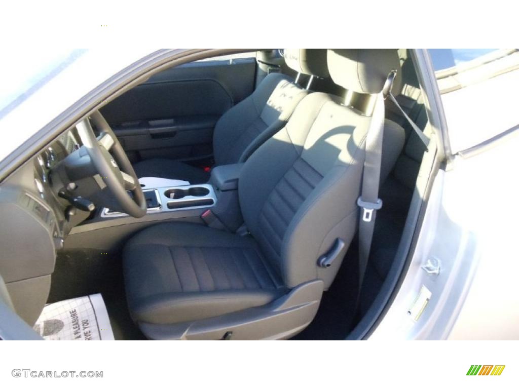 Dark Slate Gray Interior 2010 Dodge Challenger SE Photo #46131742