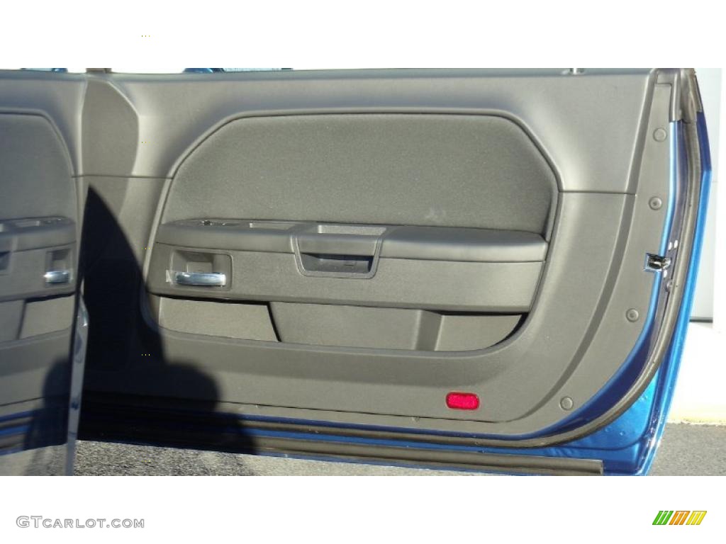 2010 Dodge Challenger SE Dark Slate Gray Door Panel Photo #46132153