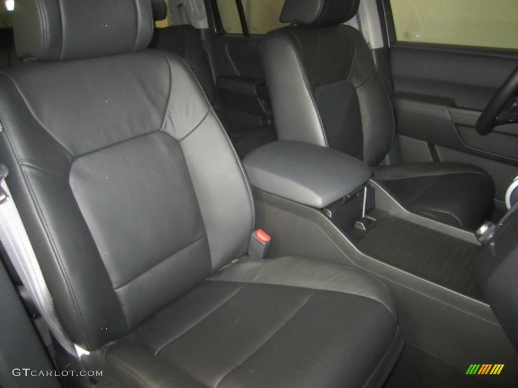 Black Interior 2010 Honda Pilot Touring 4WD Photo #46133095