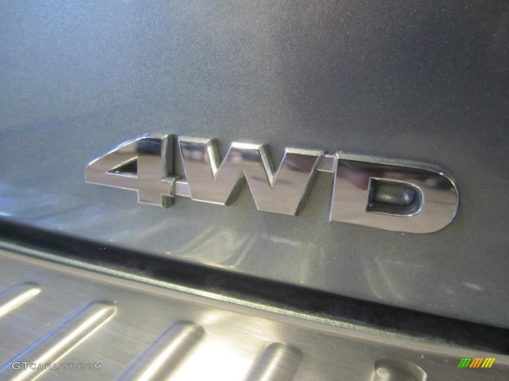 2010 Honda Accord Crosstour EX-L 4WD Marks and Logos Photos