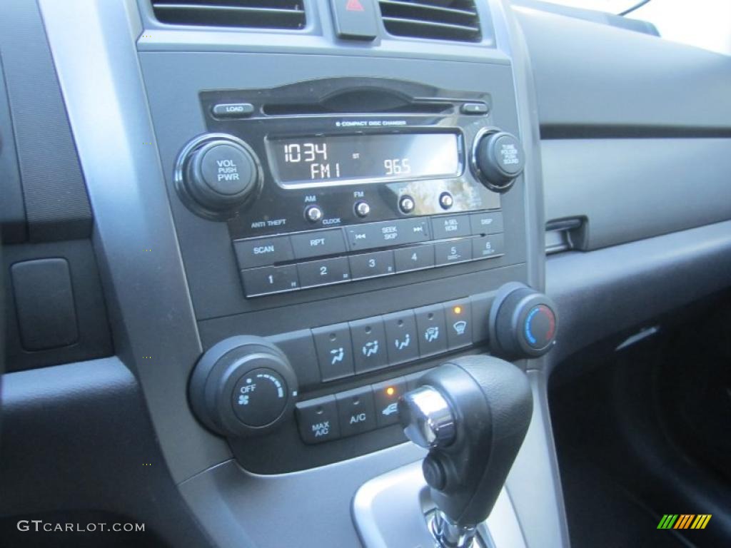 2009 Honda CR-V EX 4WD Controls Photo #46134928