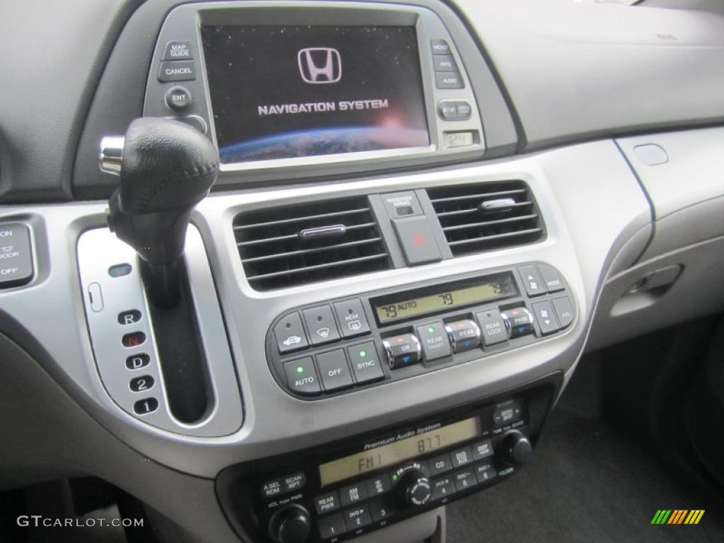 2009 Honda Odyssey Touring Controls Photo #46135261