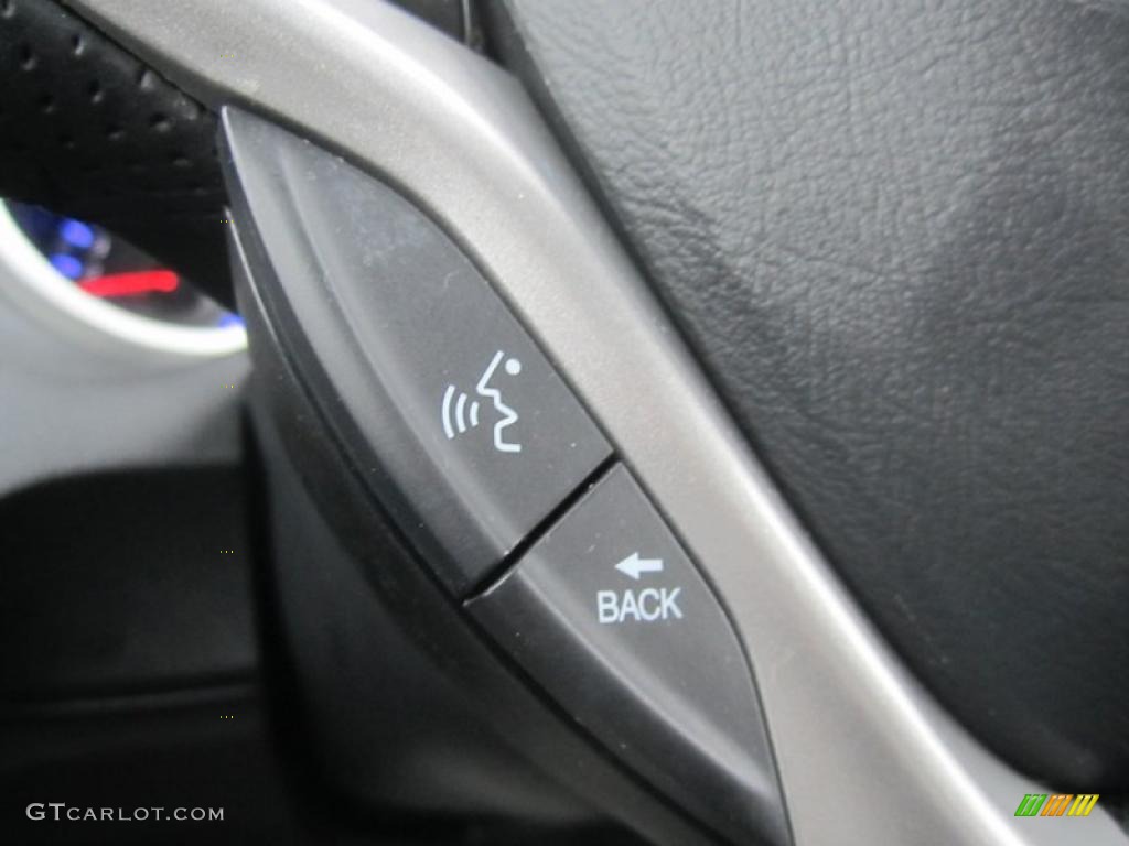 2009 Honda Fit Sport Controls Photo #46136110