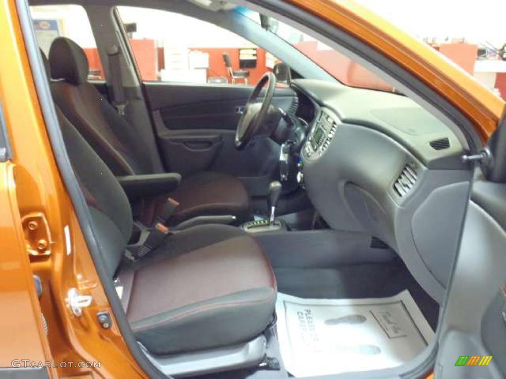 Gray Interior 2009 Kia Rio Rio5 LX Hatchback Photo #46136923