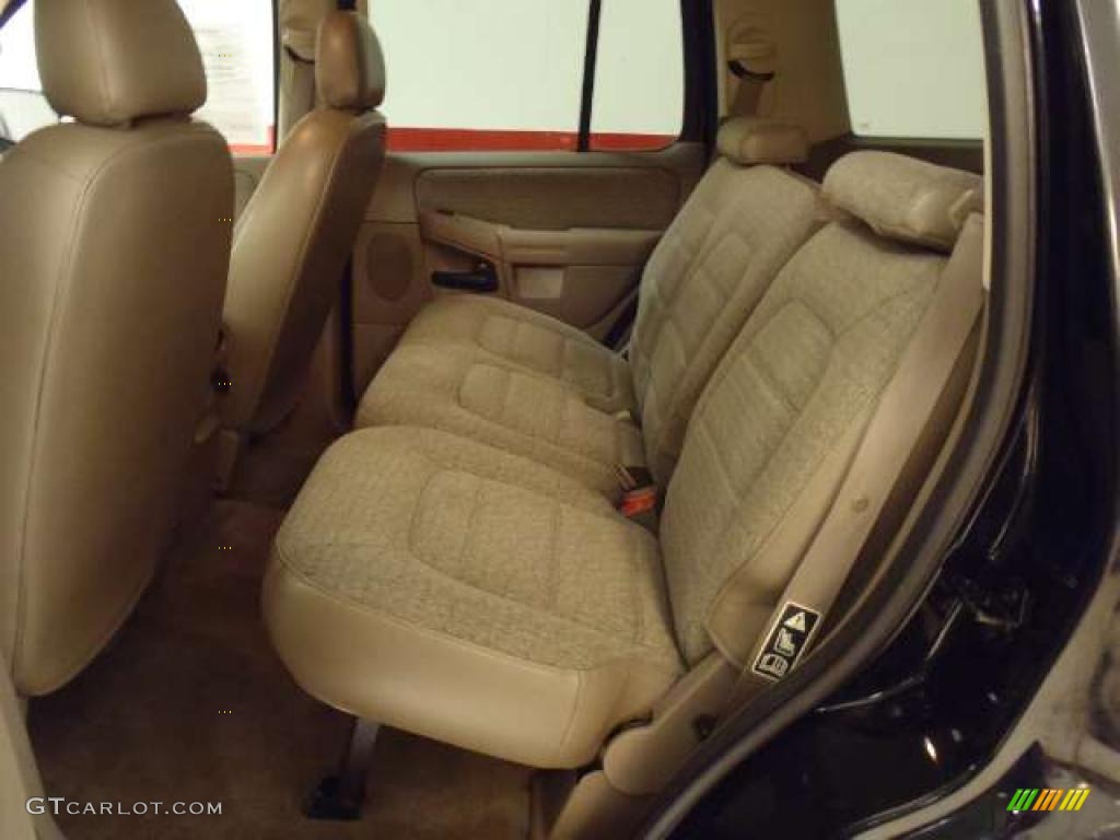 2002 Explorer XLS 4x4 - Black Clearcoat / Medium Parchment photo #19