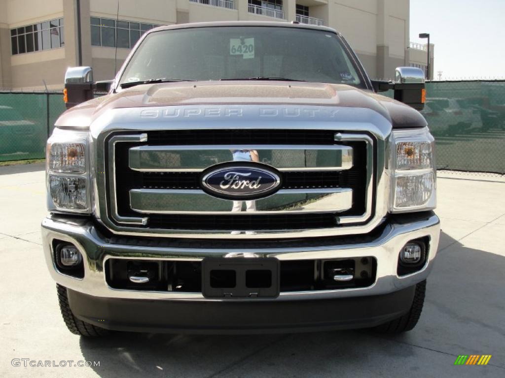 2011 F250 Super Duty Lariat Crew Cab 4x4 - Royal Red Metallic / Black Two Tone Leather photo #8