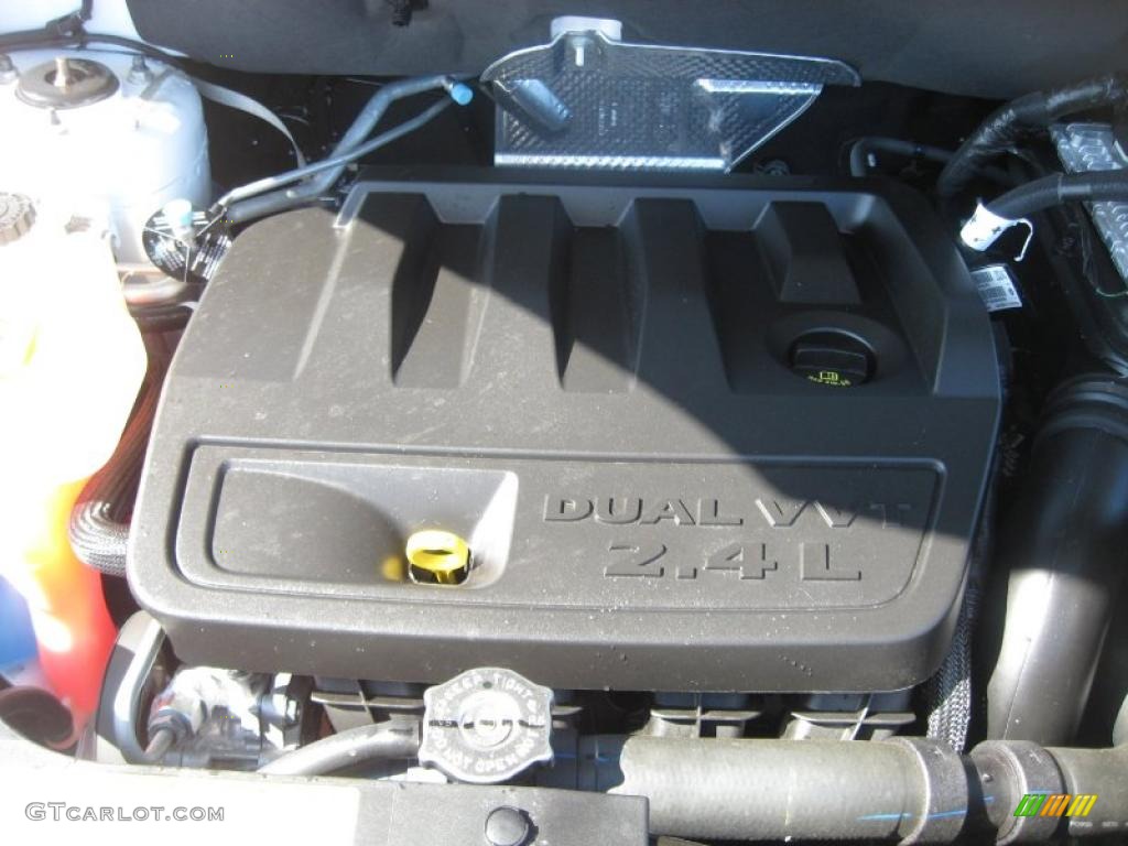 2011 Jeep Compass 2.4 Latitude 4x4 2.4 Liter DOHC 16-Valve Dual VVT 4 Cylinder Engine Photo #46138030