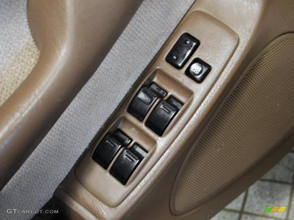 1995 Camry LE Sedan - Dark Emerald Green Metallic / Beige photo #18