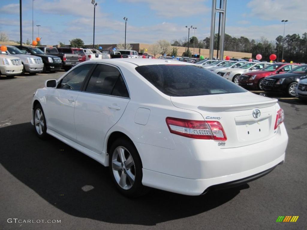 Super White 2011 Toyota Camry SE Exterior Photo #46139080