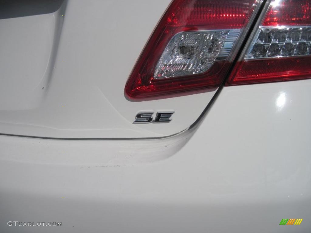2011 Toyota Camry SE Marks and Logos Photo #46139086