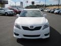 Super White - Camry SE Photo No. 9