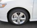 2011 Super White Toyota Camry SE  photo #11