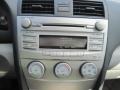 Super White - Camry SE Photo No. 20