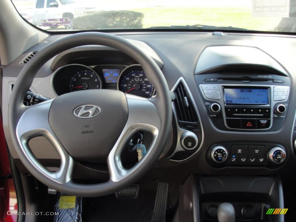 2011 Hyundai Tucson GL Taupe Dashboard Photo #46142182