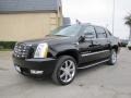 Black Raven - Escalade EXT AWD Photo No. 3