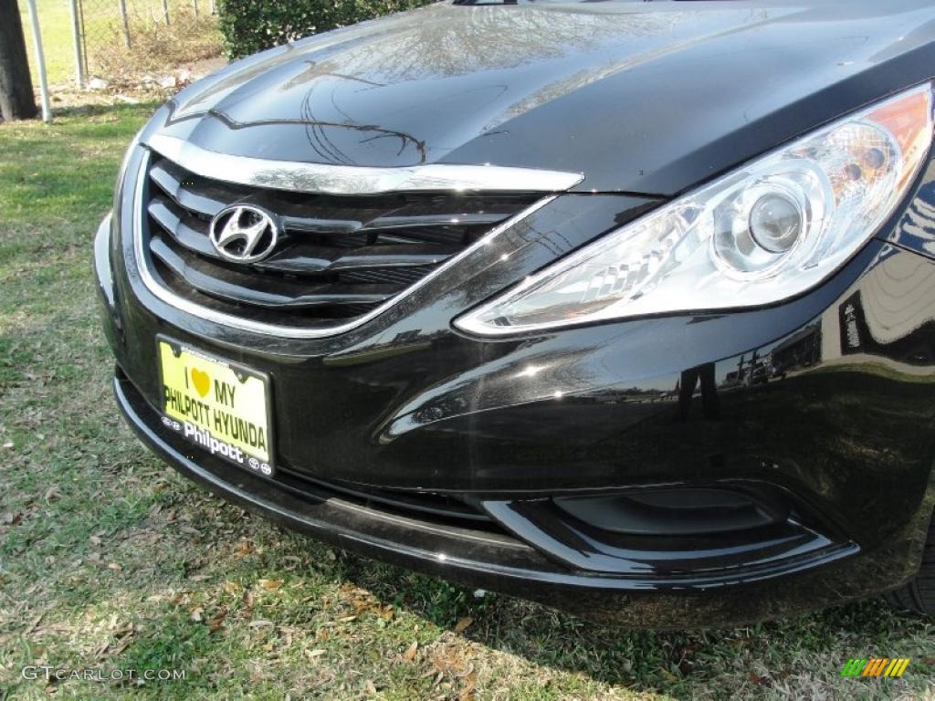 2011 Sonata GLS - Midnight Black / Camel photo #10