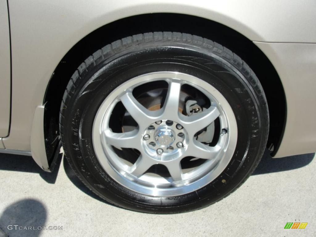 2004 Toyota Camry XLE Custom Wheels Photo #46143547
