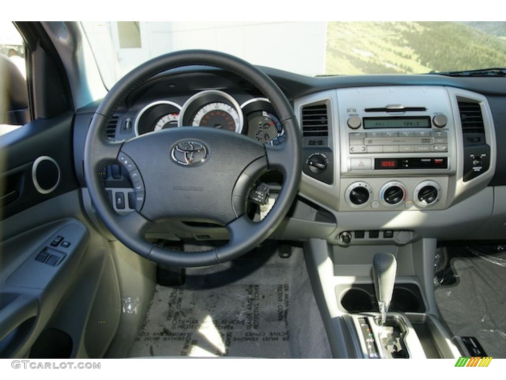 2011 Tacoma V6 SR5 Access Cab 4x4 - Pyrite Mica / Graphite Gray photo #8