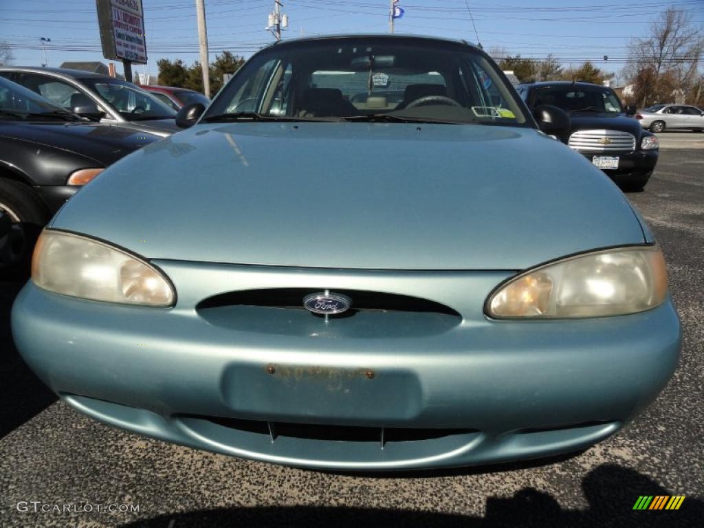 1999 Escort SE Sedan - Aquamarine Frost Metallic / Medium Prairie Tan photo #2
