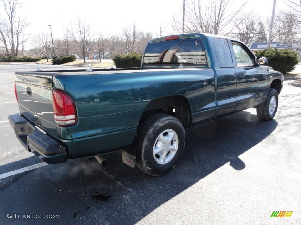 1997 Dakota Sport Extended Cab 4x4 - Emerald Green Metallic / Agate photo #6