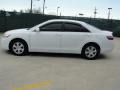 Super White - Camry LE Photo No. 6