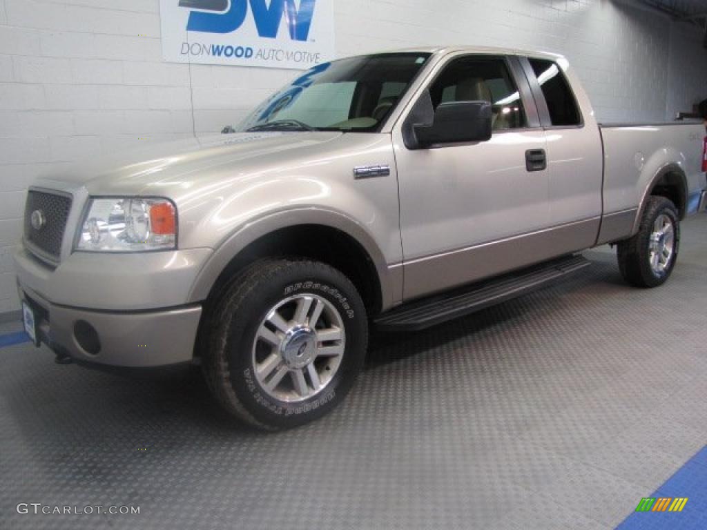 2006 F150 Lariat SuperCab 4x4 - Smokestone Metallic / Tan photo #2
