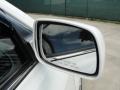 Super White - Camry LE Photo No. 17