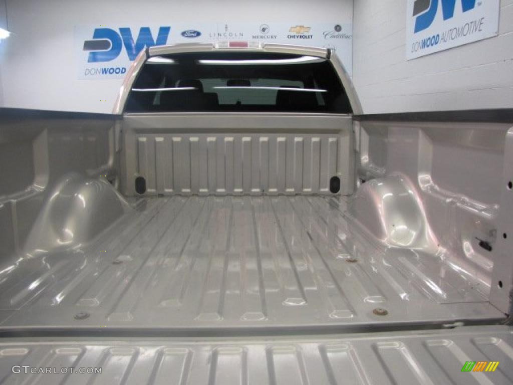 2006 F150 Lariat SuperCab 4x4 - Smokestone Metallic / Tan photo #18