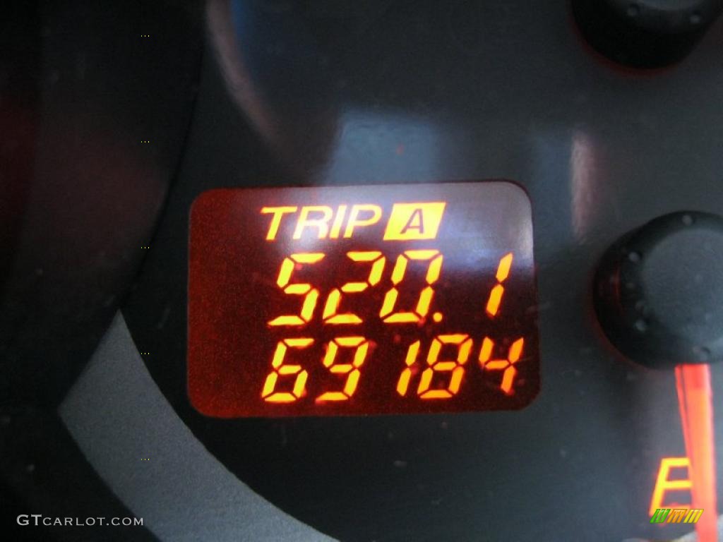 2005 MAZDA3 s Hatchback - Black Mica / Black/Red photo #5