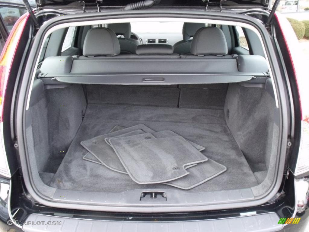 2008 Volvo V50 2.4i Trunk Photo #46148955